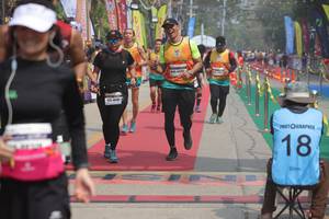 BIB: 
                            <button type="button" onclick="openModal(8248262)" class="btn btn-primary btn-sm float-right btn-popup" data-toggle="modal" data-target=".modal-high-quality">
                        <i class="fas fa-shopping-cart"></i> Add to Cart
                    </button>
                                            <button type="button" onclick="isThisMe(8248262, true)" class="btn btn-success btn-sm float-right btn-popup btn-isme hidden" data-toggle="tooltip" data-placement="bottom" title="นี่คือรูปของคุณใช่ไหม คลิกที่นี่เพื่อเอาเข้าอัลบั้ม">
                        <i class="fas fa-plus"></i> Add to album
                    </button>
                    <button type="button" onclick="isThisMe(8248262, false)" class="btn btn-warning btn-sm float-right btn-popup btn-isnotme hidden">
                        <i class="fas fa-ban"></i> Remove from album
                    </button>